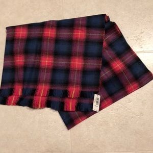 Gap scarf NWT